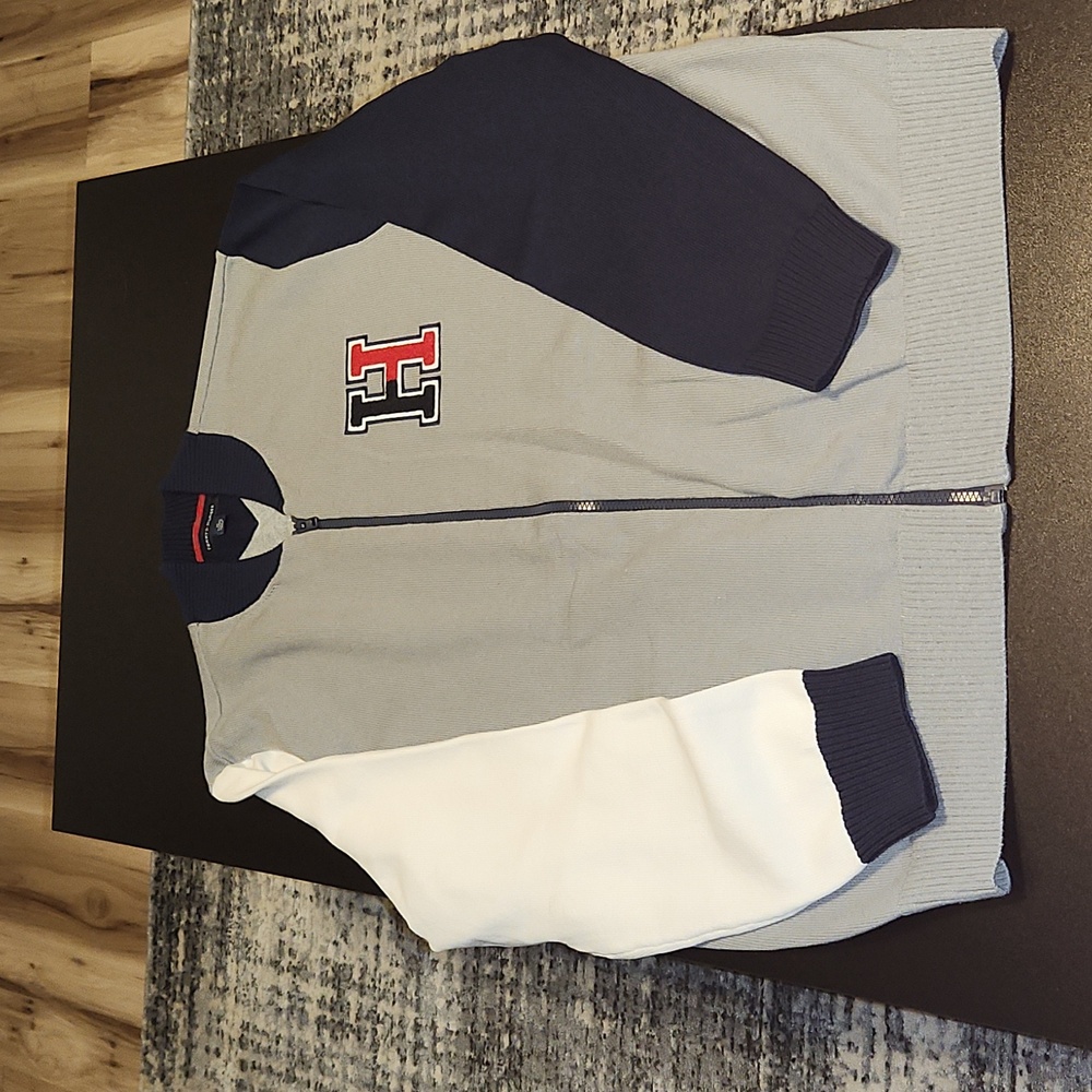 Tommy hilfiger sweater